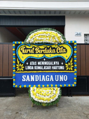 Papan Bunga Duka di Tingginambut